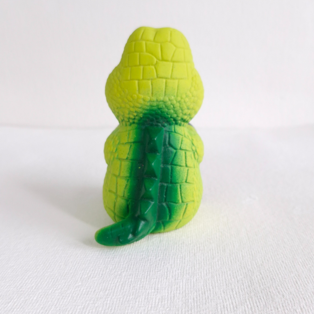 CNC Cute Sitting Crocodile Squeaky Dog Toy
